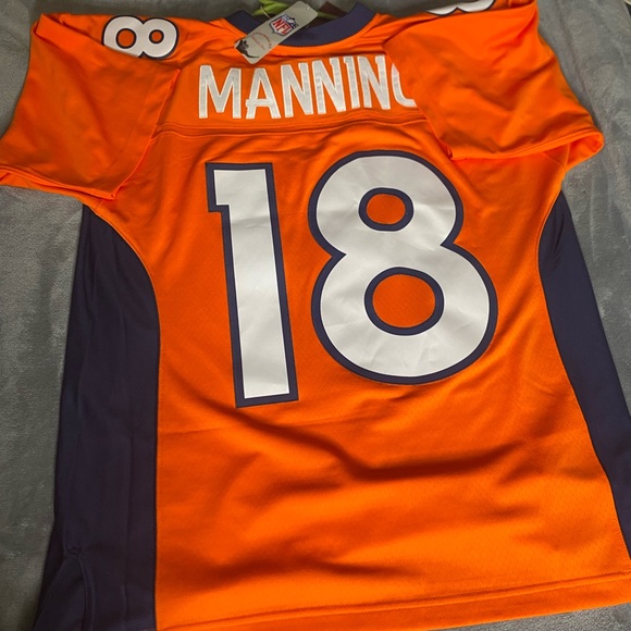 Jerseys - Picture 7 of 15